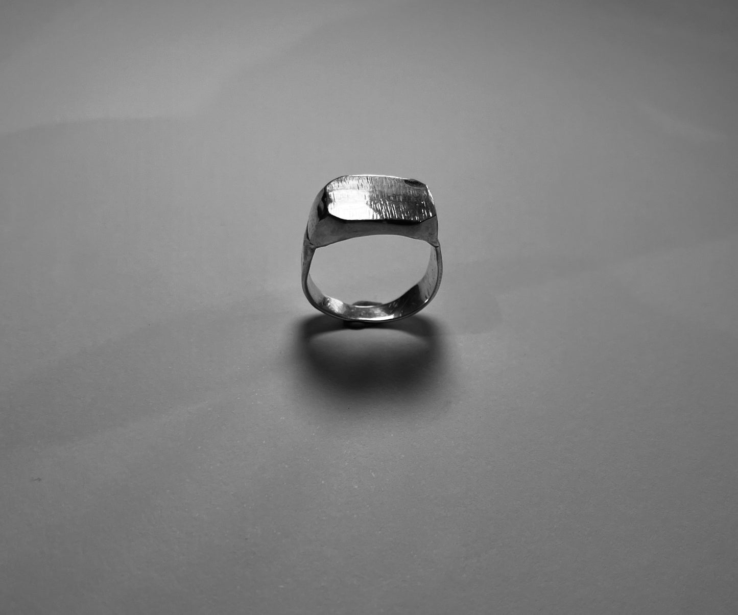 Imperfect Signet