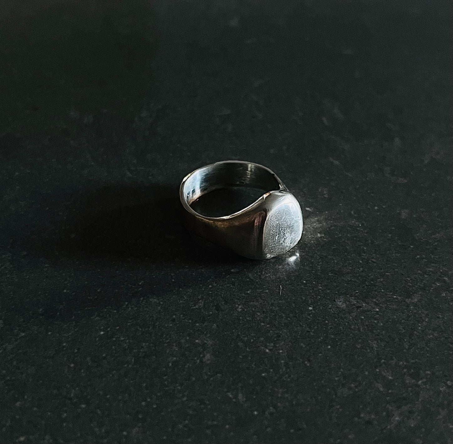 Oval Signet