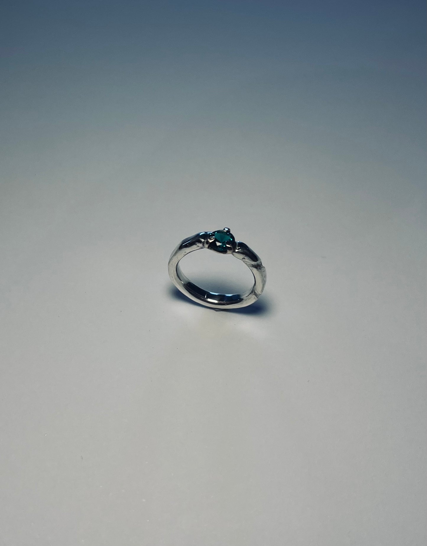 3 Clawed Emerald