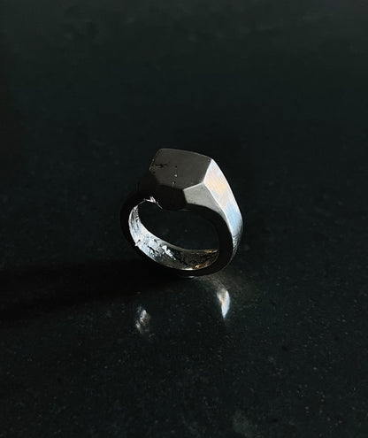 Angle Signet