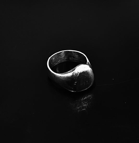 Oval Signet